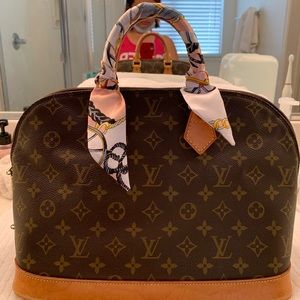 Authentic Louis Vuitton Alma